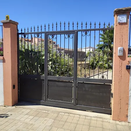 Casa Franca - A Pochi Passi Dal Lungomare - Garden, Sea And Relaxation 度假居 SantʼAntìoco