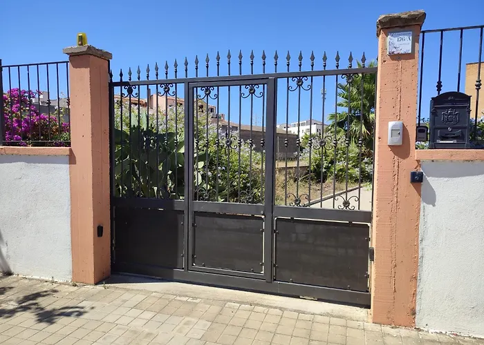 Casa Franca - A Pochi Passi Dal Lungomare - Garden, Sea And Relaxation 度假居 SantʼAntìoco